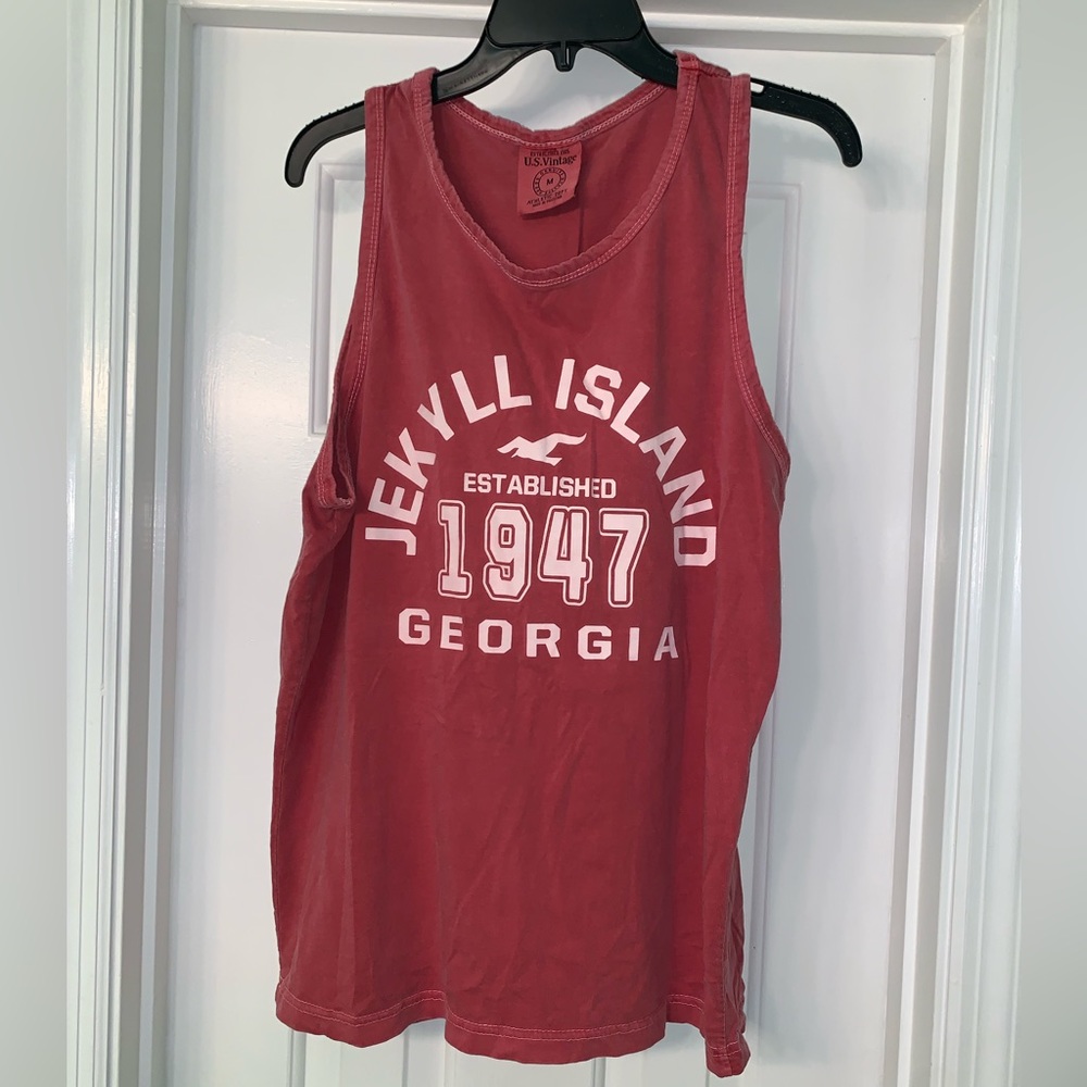 Red Jekyll Island tank top